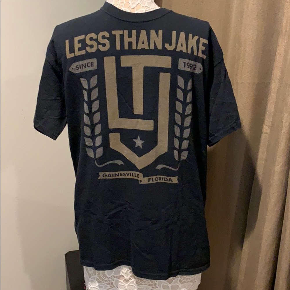 Less Than Jake black T-shirt large